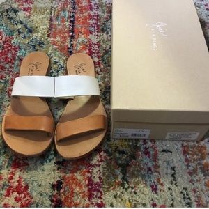 Joie A La Plage two strap sable sandals